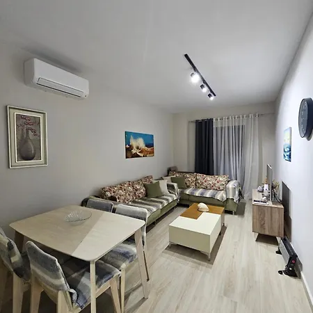 Andi's Apartment *